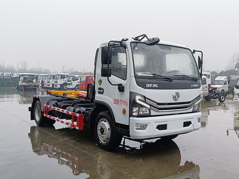 7方勾臂垃圾車(chē)-東風(fēng)大多利卡