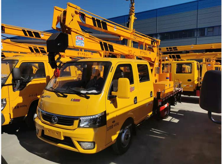 東風途逸13.5米高空作業車